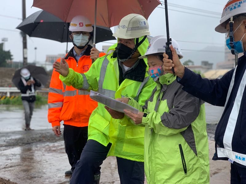 侯市長至工區視察