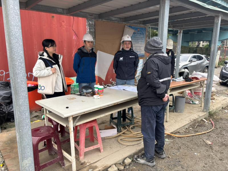 地政局局長RD4-2-3、公四公園視察