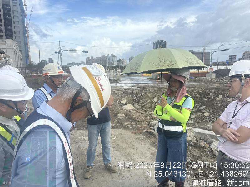 副局長工地視察