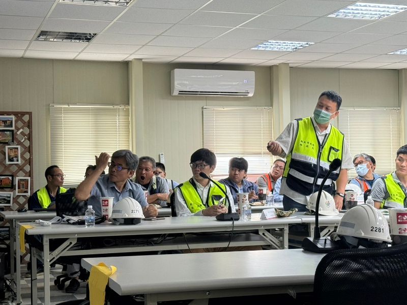 議員視察領航路