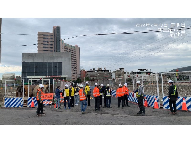 侯市長視察輔大醫院緊急救護專用便道